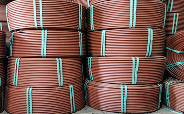 青湖路街道穿线管